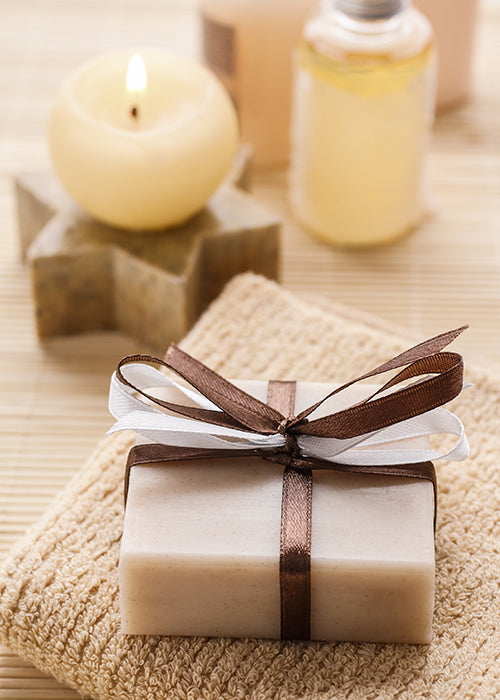 Aroma Soap & Candle Provides Essential Health and Beauty Products